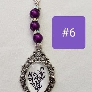 4 YOUNIQUE DETACHABLE Charms - 6 styles